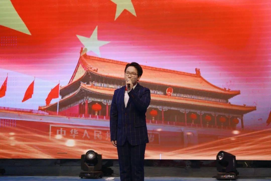 五彩蛇大作战